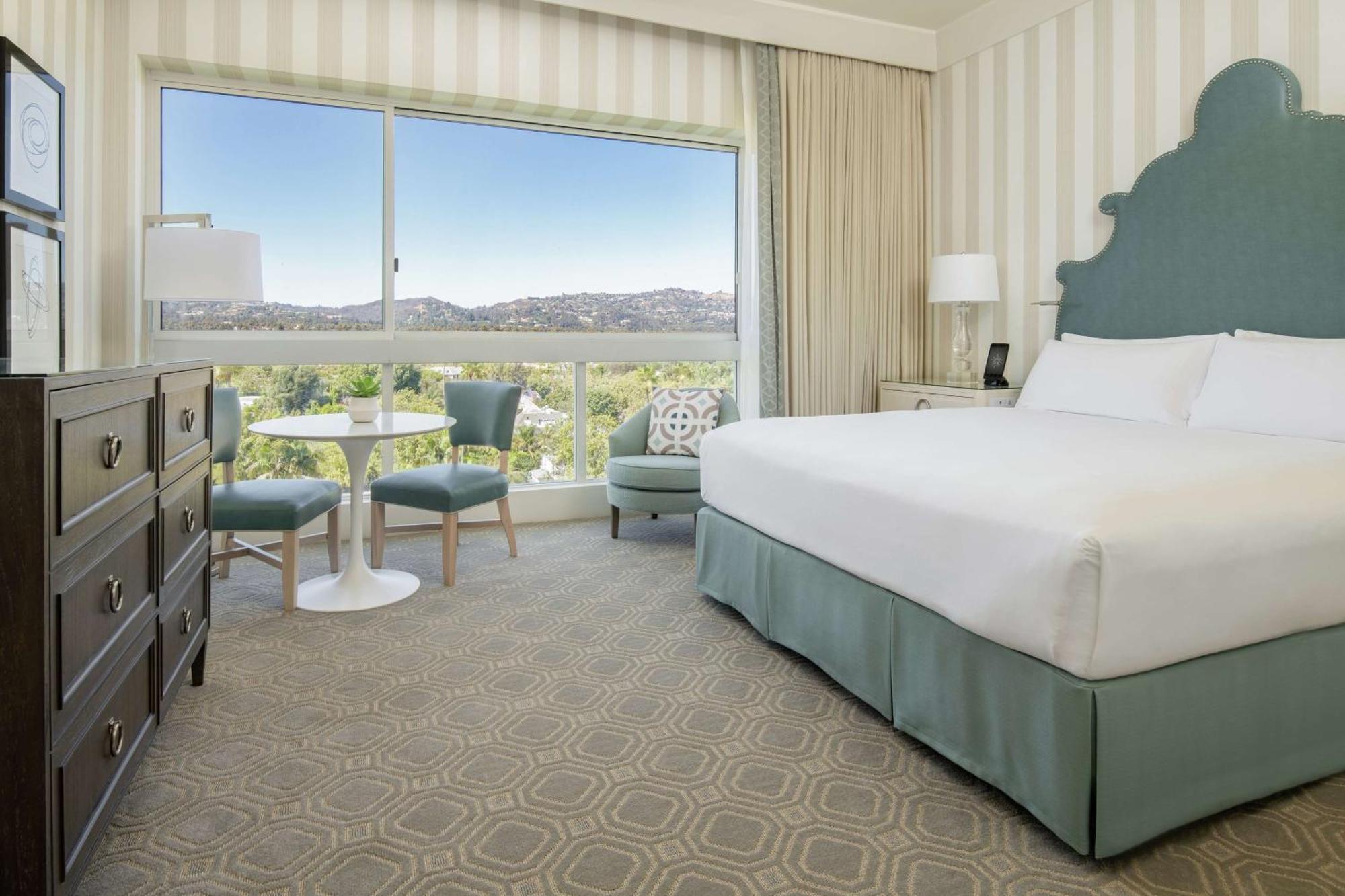 The Beverly Hilton Лос-Анджелес Экстерьер фото
